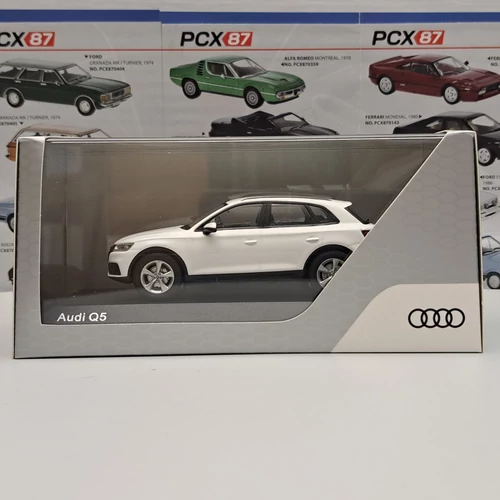 Audi Q5 2017 1:43 Fehér