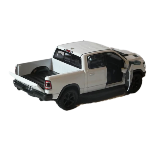 Ram 1500 (2019) Metálautó